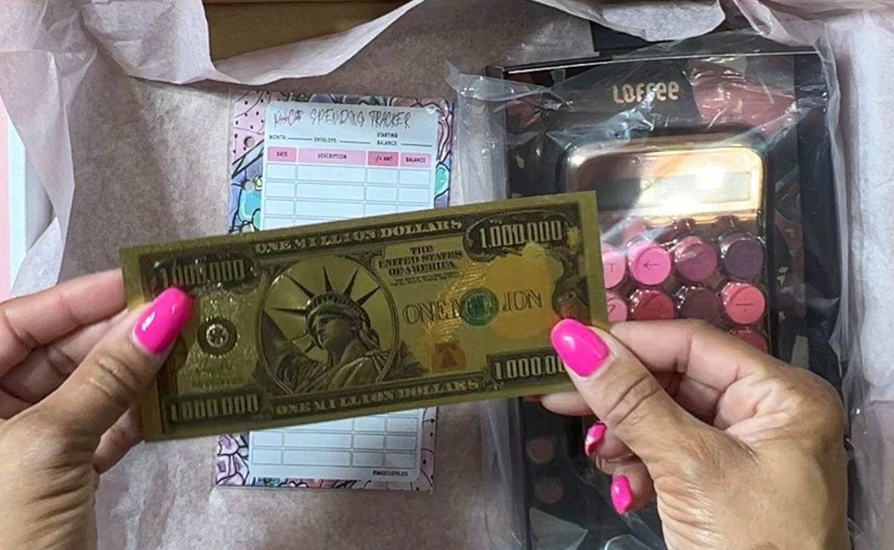 MYSTERY BUDGET BOX (LIMITED)