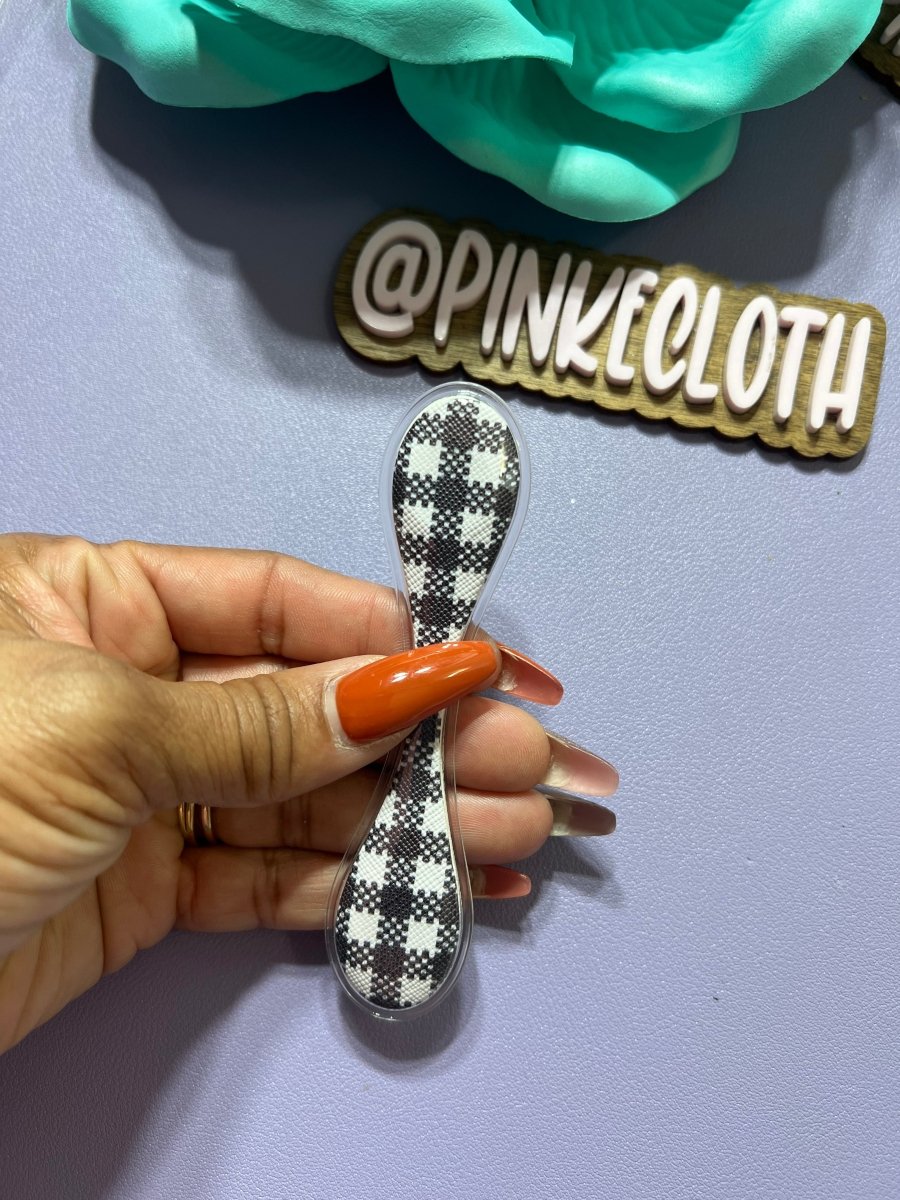 Magnetic black plaid paper Clip - PinkeCloth